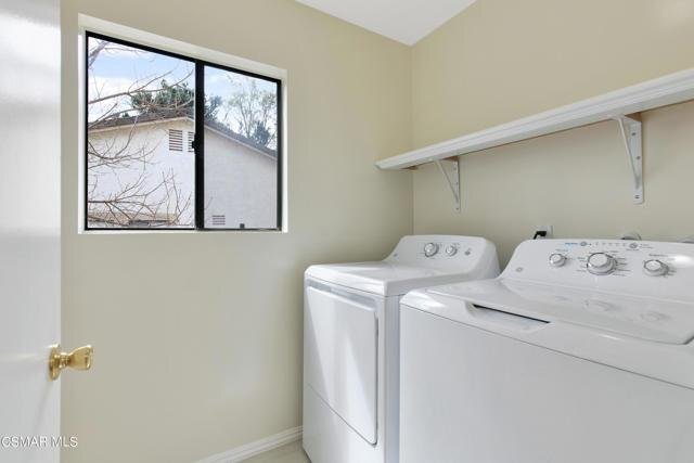 Foto del edificio - 2641 Calle Abedul, Thousand Oaks, CA 91360...