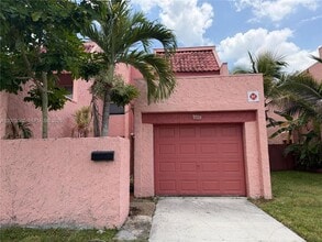 Building Photo - 5728 NW 16th St
