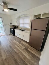 Building Photo - 2861 Horseshoe Pike