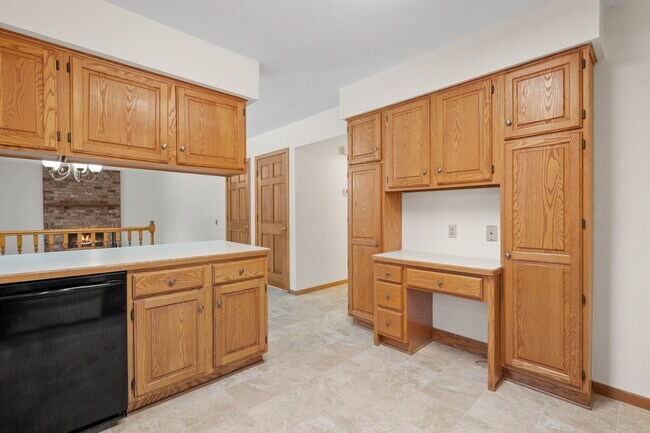 Foto del edificio - 9173 Princeton Rd