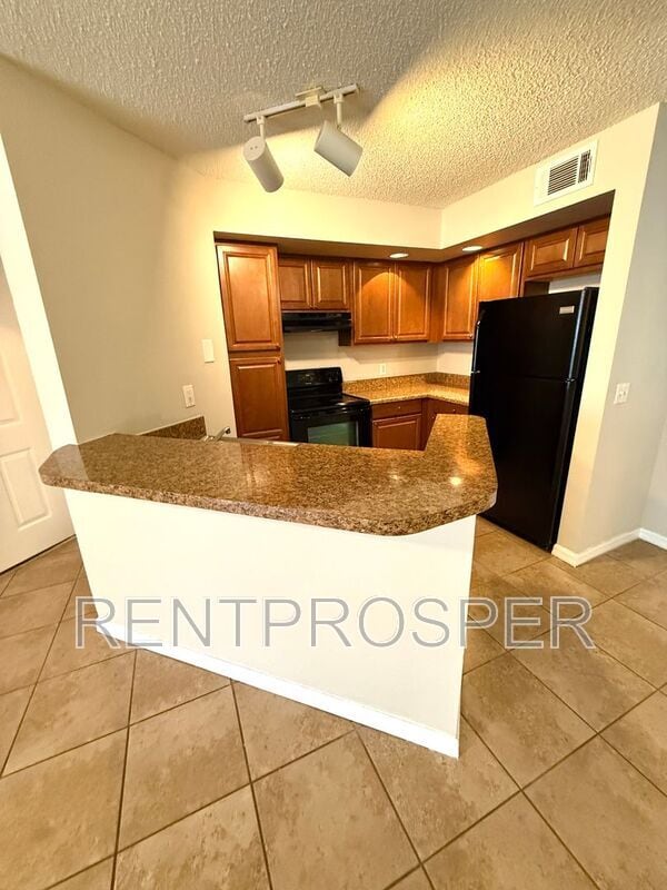 Foto del edificio - 4532 Commander Dr