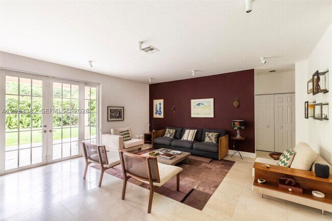 Foto del edificio - 3652 Falcon Ridge Cir