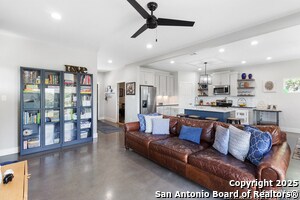 Building Photo - 146 Golden Eagle Loop