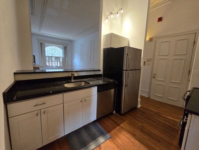 Foto del edificio - 1738 Green St