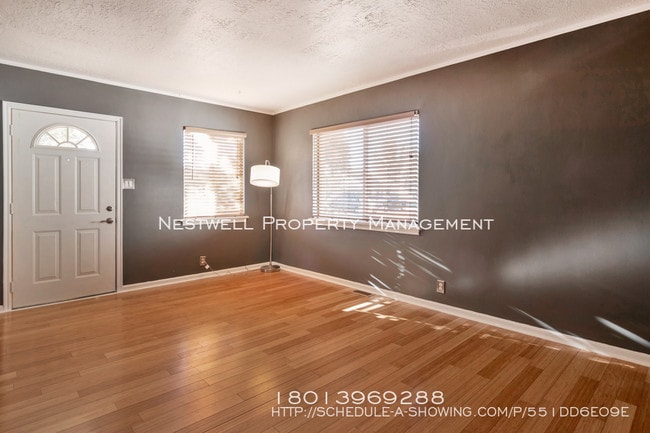 Building Photo - Charming Historic Rose Park 3 bedroom home