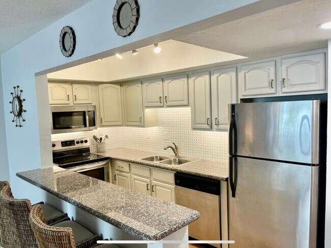 Foto del edificio - 212 S Church Ave