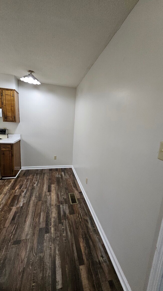 Foto del edificio - 2845 Vance Dr NW