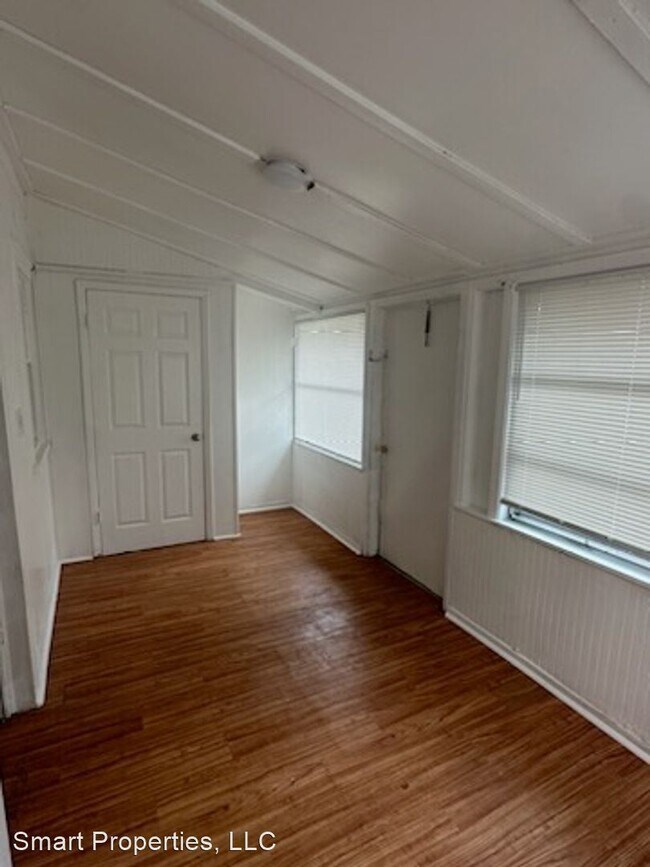 Building Photo - 3 br, 2 bath House - 113 Bluefield Ave