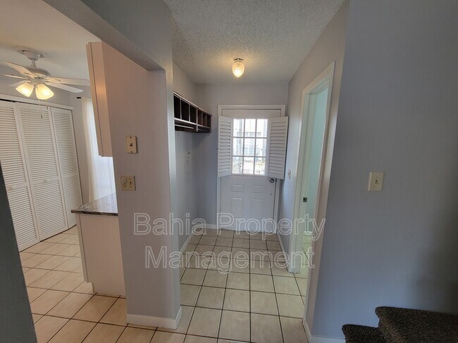 Building Photo - 13927 Fletchers Mill Dr
