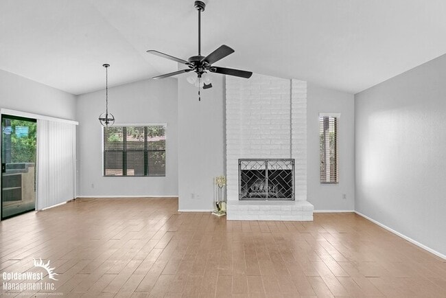 Stunning 2Bdm 2Ba Home in the Heart of Gle... - Stunning 2Bdm 2Ba Home in the Heart of Gle...