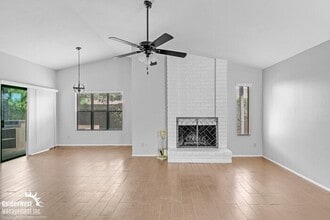 Building Photo - 6515 W Poinsettia Dr