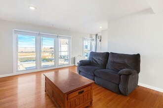 Building Photo - 473 Ocean Blvd