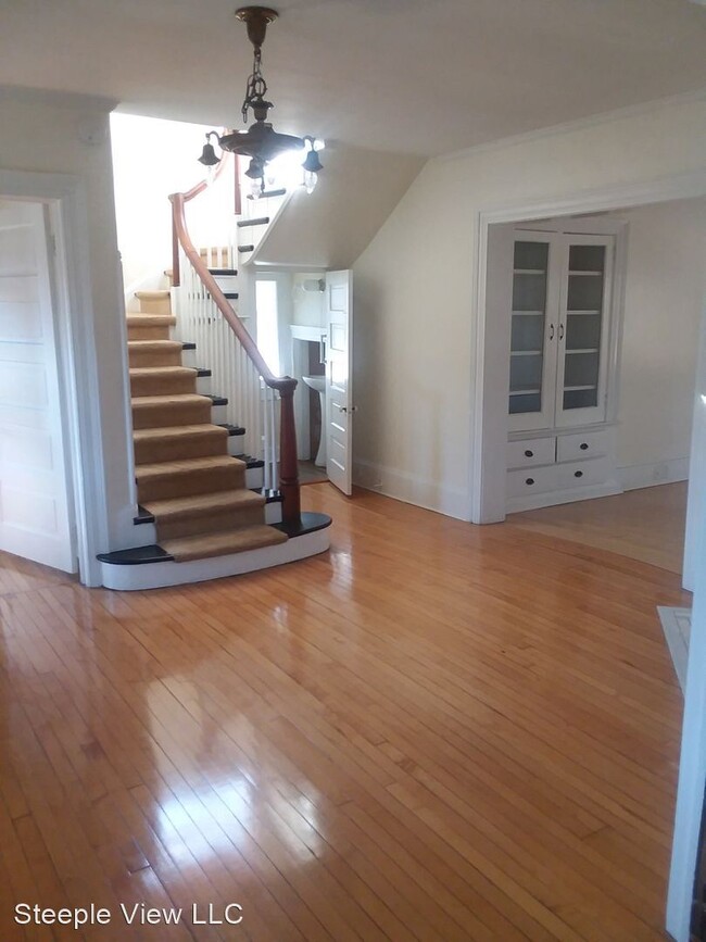 Building Photo - 5 br, 4 bath House - 12703 Jealous Row Rd