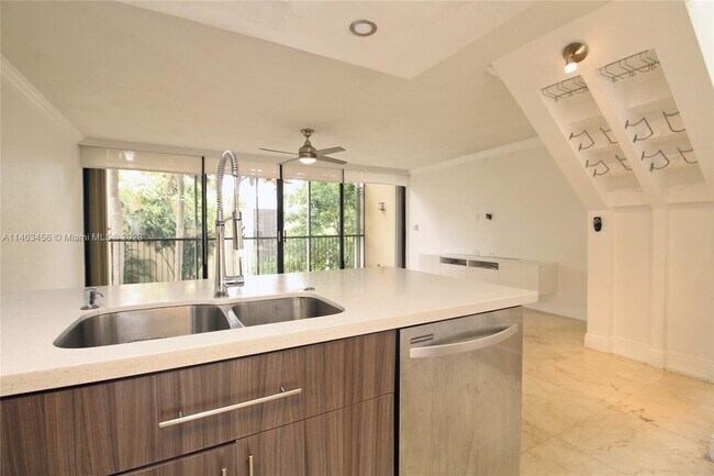 Foto del edificio - 2941 SW 87th Ave
