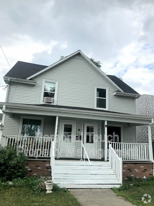 Building Photo - 1119 3rd Ave N