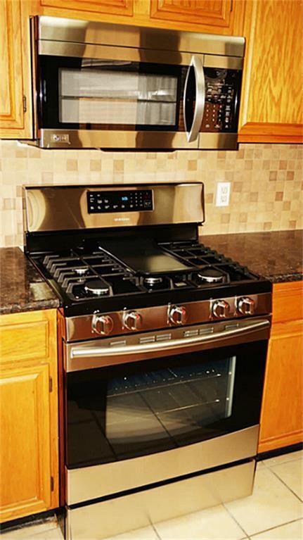 Building Photo - 15810 Mission View Ct