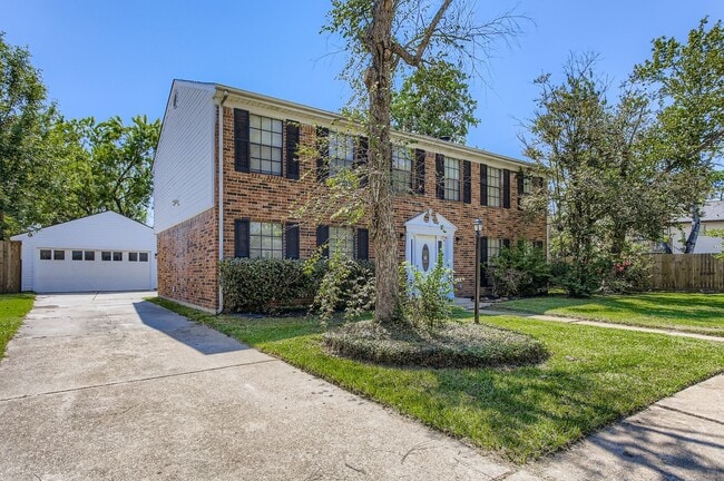 Foto del edificio - 4819 Brooklawn Dr