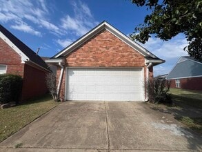 5573 Kaitlyn Dr W