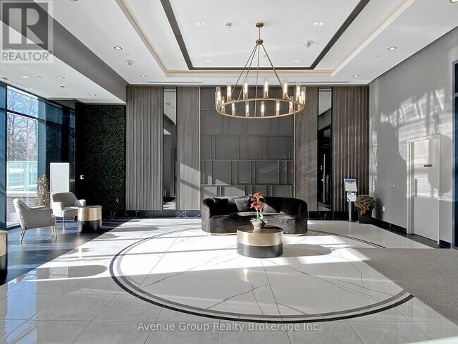 Photo du bâtiment - 3220 Sheppard Ave E