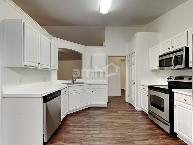 Building Photo - 3373 Cherrybrook Drive