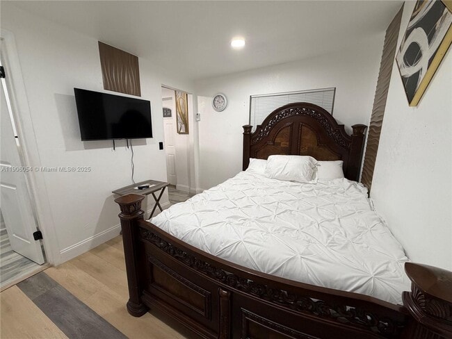 Building Photo - 301 NE 172nd St