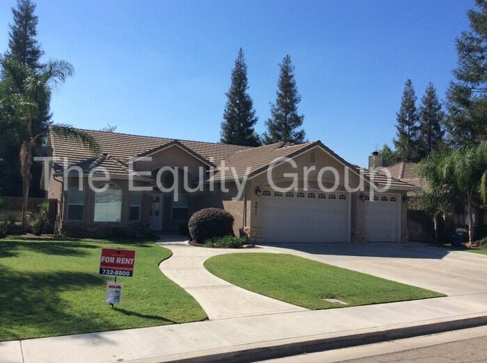 Primary Photo - 4611 W Grove Ave