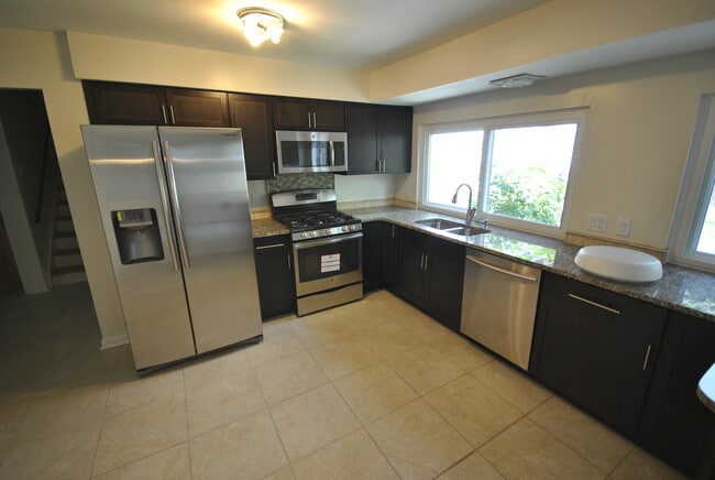 Foto del edificio - 2869 E Eisenhower Pky