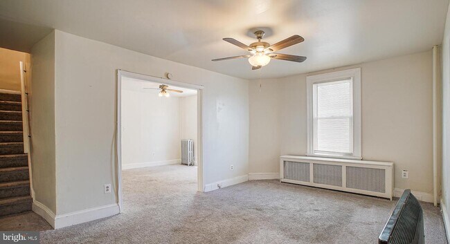 Building Photo - 349 S Springfield Rd