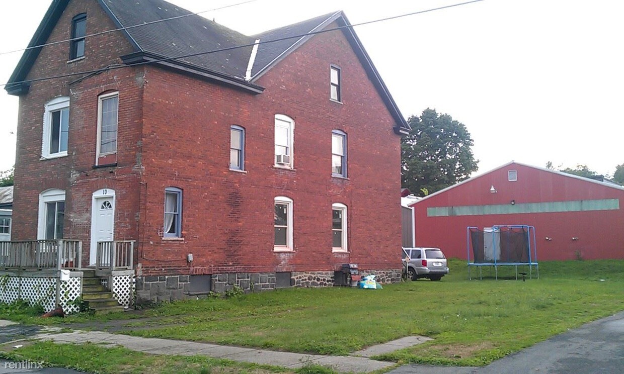 Primary Photo - 10 Mill St