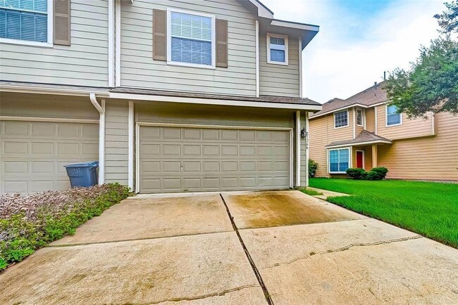 Building Photo - 25266 Boulder Bend Ln