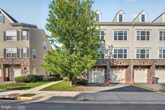 Building Photo - 11180 Wortham Crest Cir