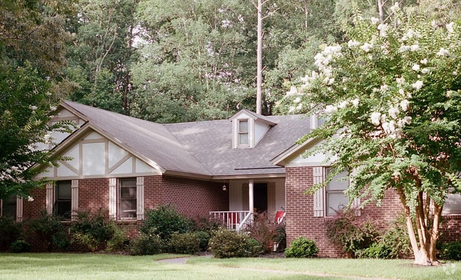 Building Photo - 105 Autumn Ct