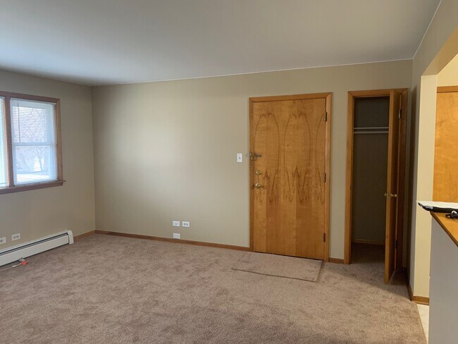 Foto del edificio - 700 Kungs Way