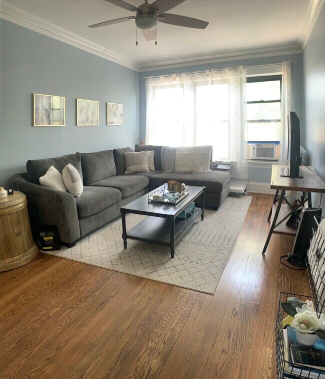 Foto del edificio - 6406 N Hermitage Ave