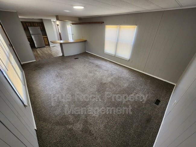 Building Photo - 10639 County Rd 3600