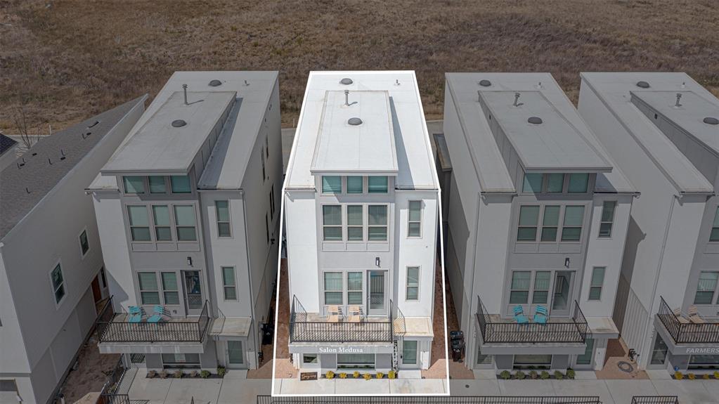 389 N Centro Cir Unit B, Shenandoah, TX 77385 Condo for Rent in