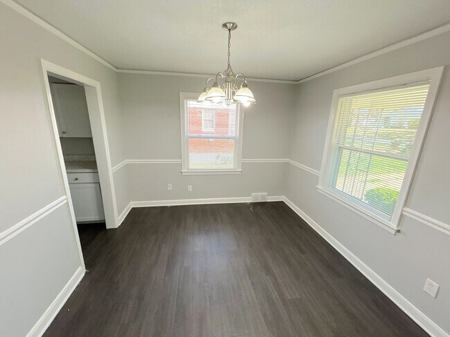 Foto del edificio - 1415 Jeannine St