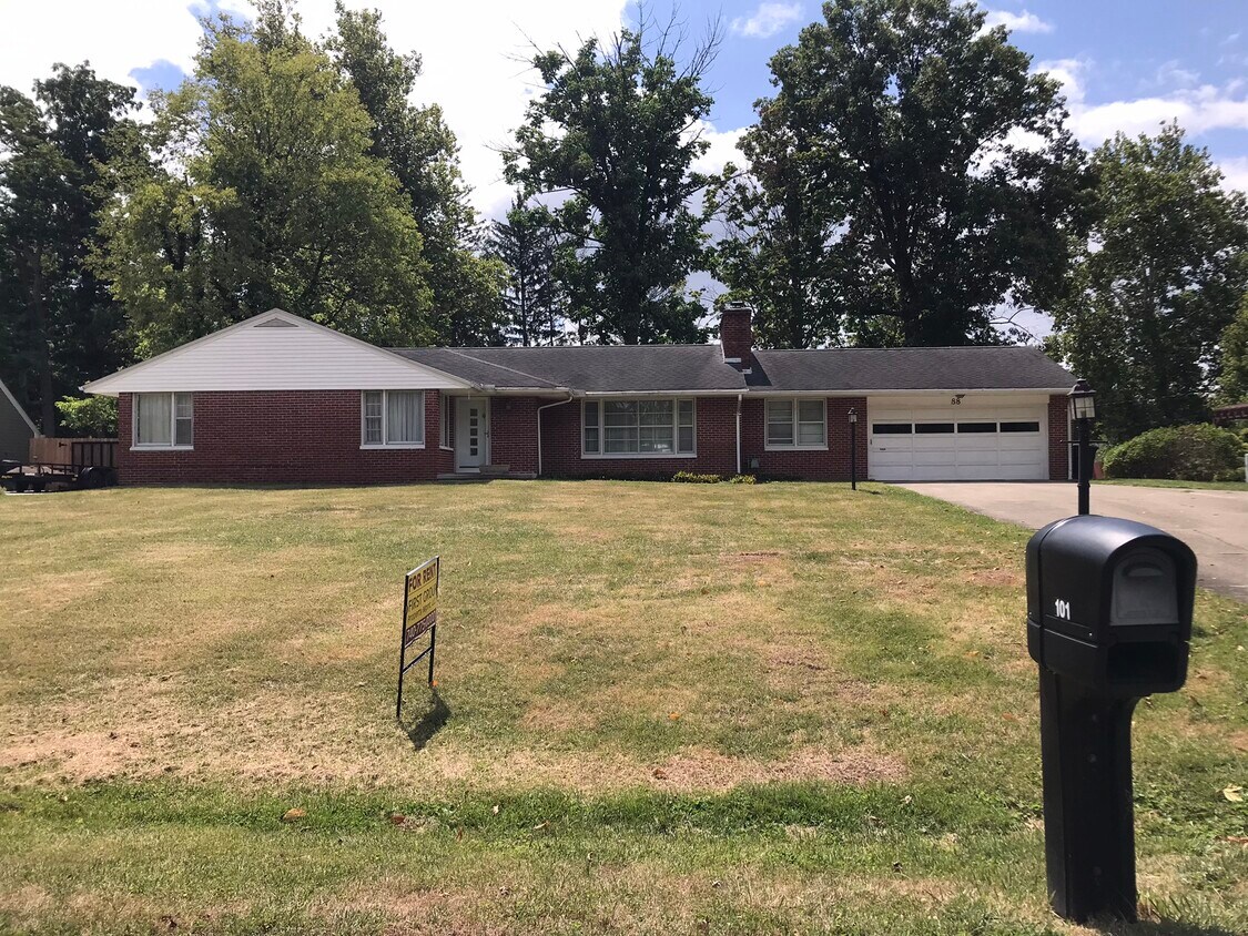 88 Fruit Hill Dr, Chillicothe, OH 45601 House Rental in Chillicothe