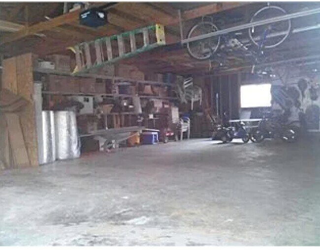 Foto del edificio - 2257 E Eichel Ave