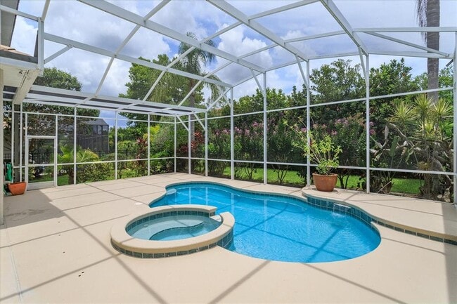 Building Photo - 11445 Vicolo Loop