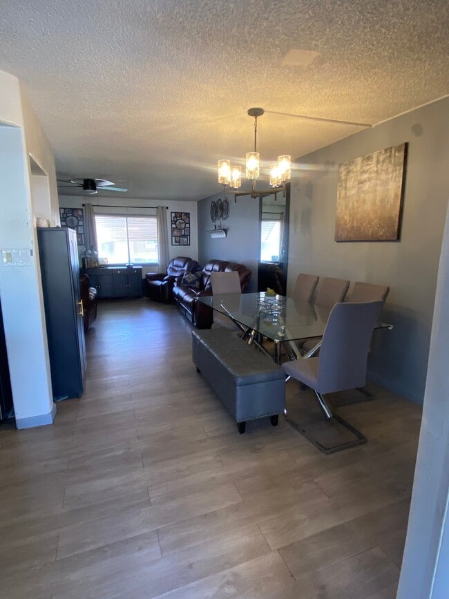 Foto del edificio - 5710 N 43rd Dr