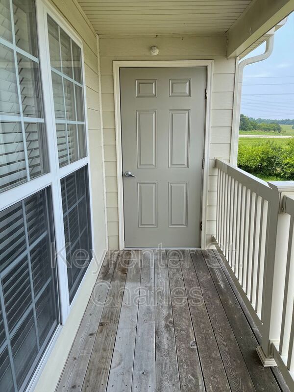 Building Photo - 1331 Piedmont Cir