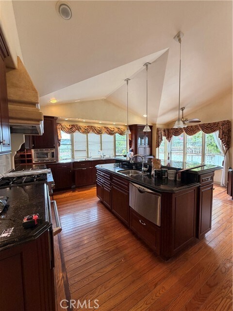 Building Photo - 27605 Warrior Dr