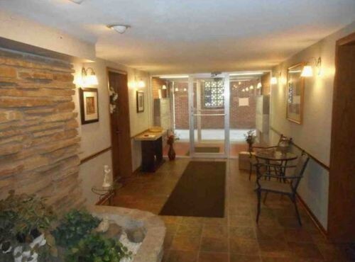 Foto del edificio - 6490 N Northwest Hwy