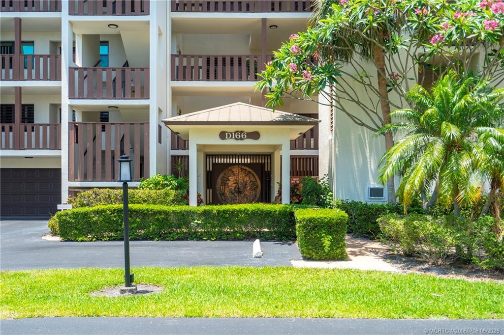 Foto principal - 166 SE St Lucie Blvd