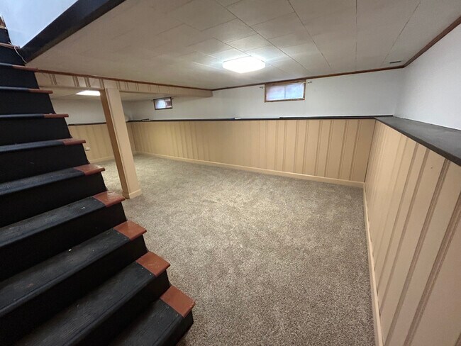 Foto del edificio - 1231 Hilldale Rd