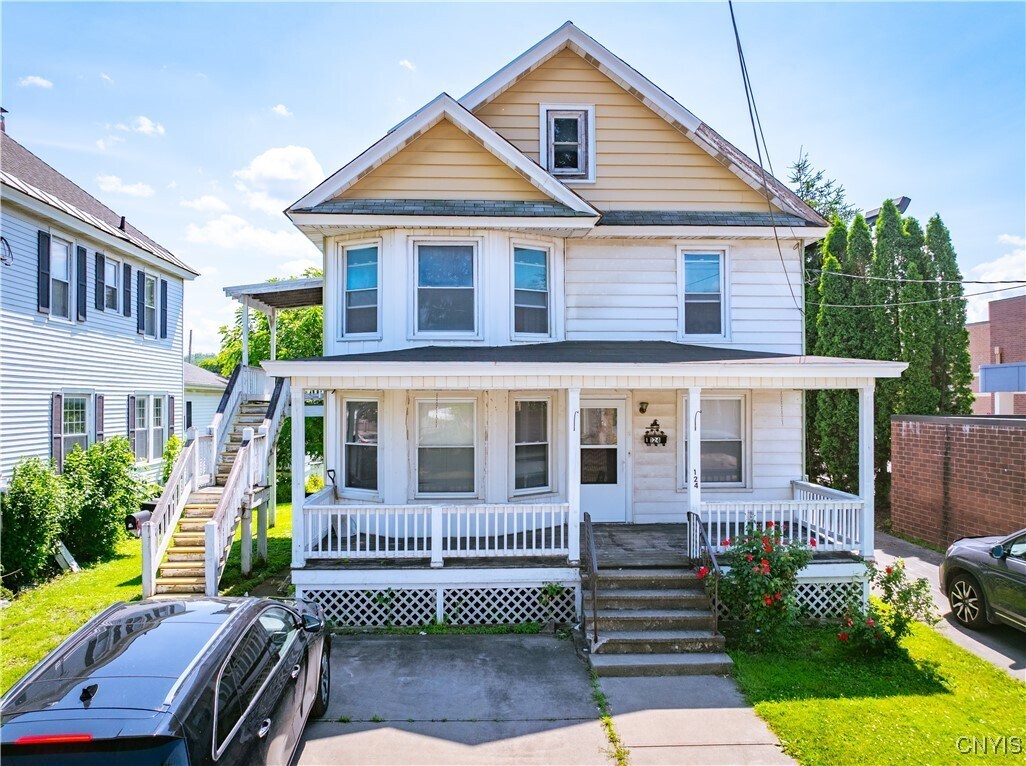 Primary Photo - 124 Second Ave