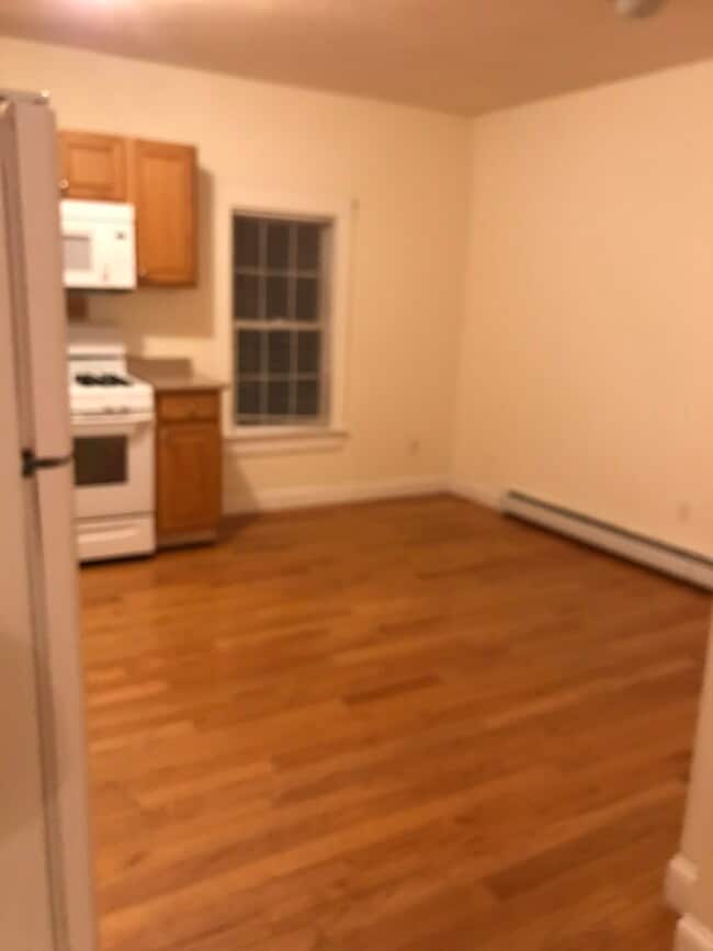 Building Photo - 171 Andover St