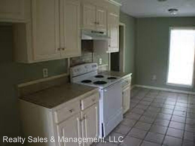 Building Photo - 3 br, 2 bath House - 5417 Brookhollow Drive