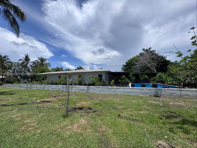 Foto del edificio - 201 Golden Beach Dr